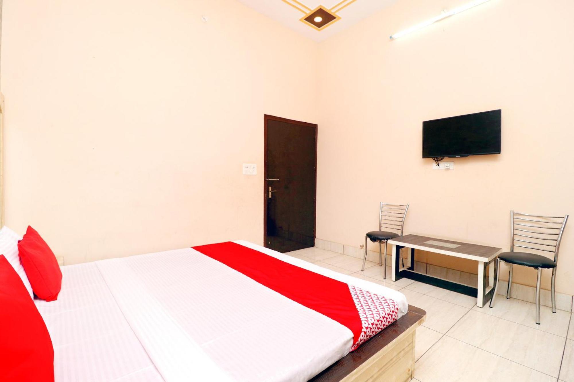 Hotel O Pushp Vatika Bhiwāni Екстериор снимка